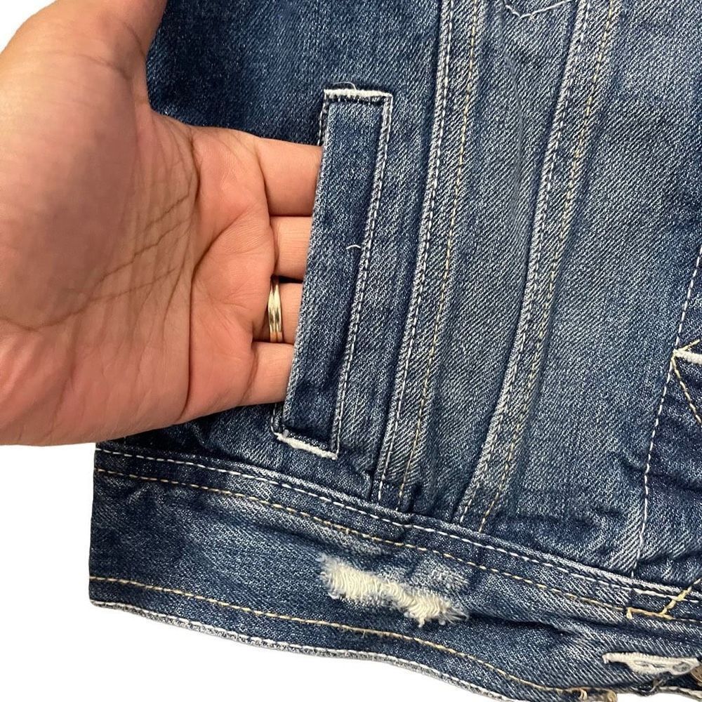 Amethyst Jeans Girl’s Distressed Ripped Sleeveless Button Front Denim Vest Small - Picture 4 of 12